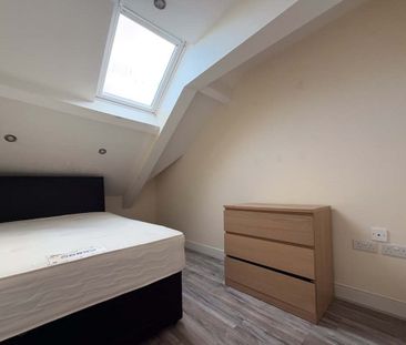 Cyril Crescent - Photo 2