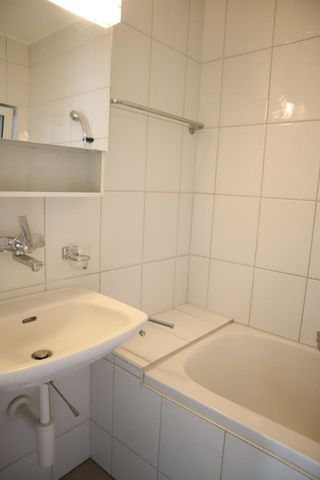 Frisch sanierte Dachgeschosswohnung zum Wohlfühlen! - Foto 2