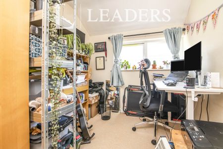 3 bedroom house to rent Wigland Way, B38 - Photo 3