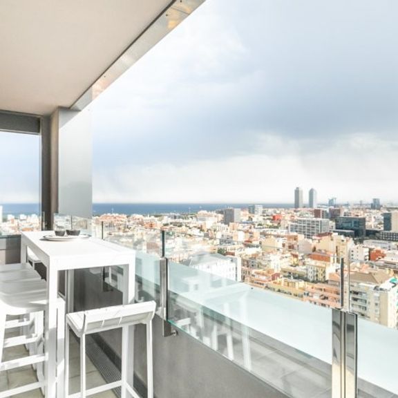3 room luxury Flat for rent in Barcelona, Spain - Photo 1