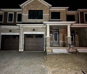 For Lease - 122 Varsity Drive, Welland, Ontario - Photo 4