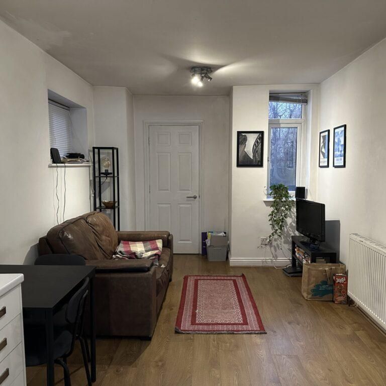 1 bedroom apartment to rent - Photo 1