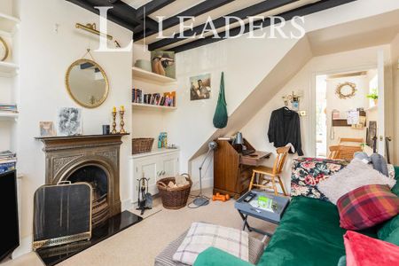 2 bedroom terraced house to rent - Photo 2