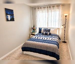 3 BED + BONUS ROOM | 2.5 BATH | DOUBLE DETACHED GARAGE - Photo 6