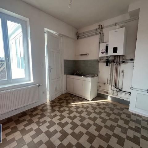 Location Appartement 3 pièces 47m² LAMBERSART 59130 - Photo 1