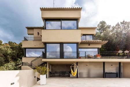 Luxury Detached House for rent in Matadepera, Catalonia - Photo 3