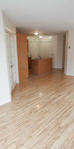 Condo, 5 1/2 Saint-Hubert, libre 1er juillet 2026, Électricité incluse, Air climatisé - Photo 3