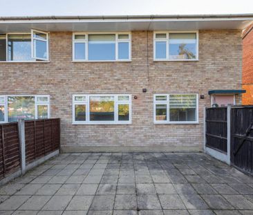 2 bedroom maisonette to rent - Photo 5