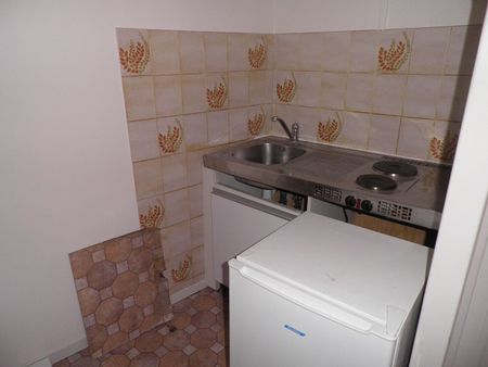 Location Appartement 2 pièces 38m² - Photo 4