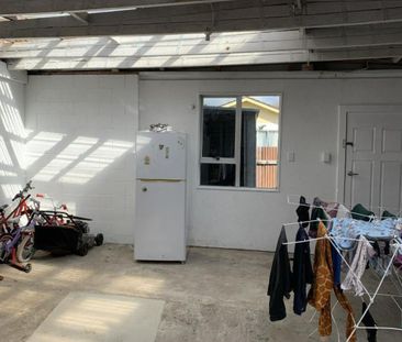 31 Gordon Crescent, Marton - Photo 2