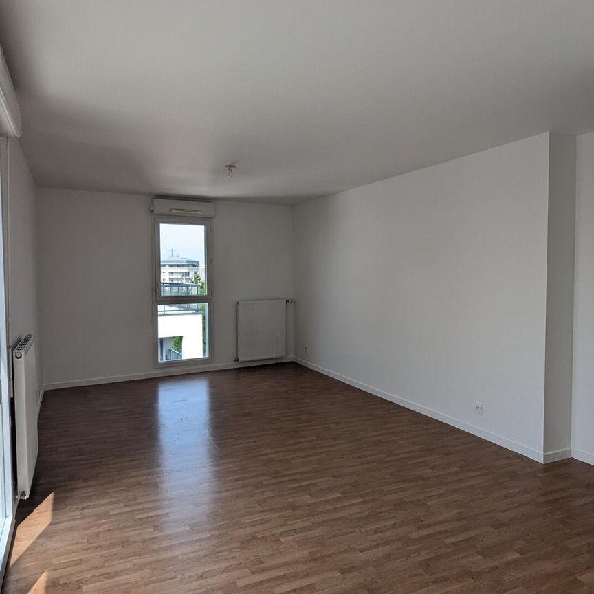 location Appartement T3 DE 66m² À CERGY - Photo 1