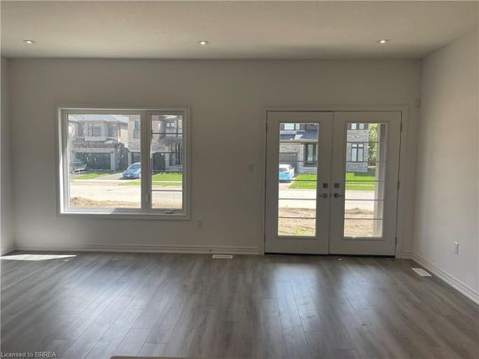 For Lease - 120 Court Drive Unit# 100, Brant, Ontario - Photo 1