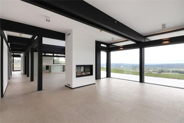 4 bedroom detached house to rent - Photo 1