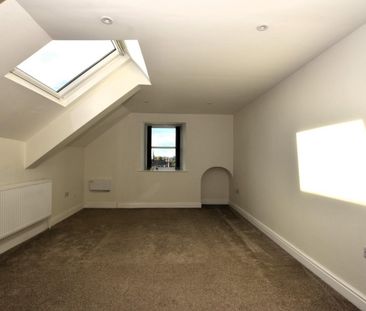 London Road, St. Nicholas House, Gloucester, GL1 3HF - Photo 2