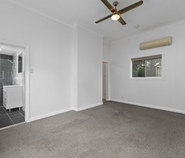 Spacious two bedroom home - Photo 4