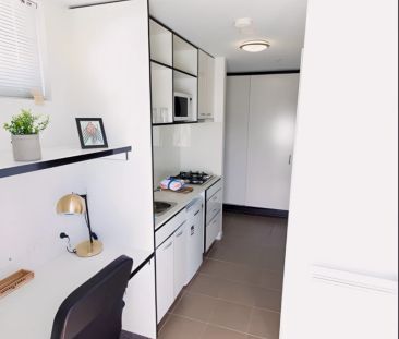 Medium 1 Bedroom with balcony style 2 - Photo 4