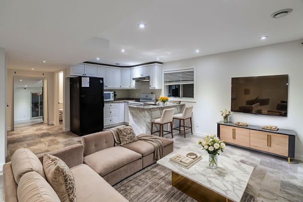 For Lease - 35 Hummingbird Lane, St. Thomas, Ontario - Photo 1