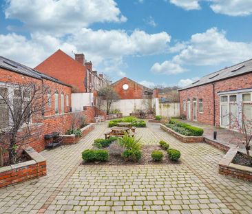 1 bedroom mews to rent - Photo 6