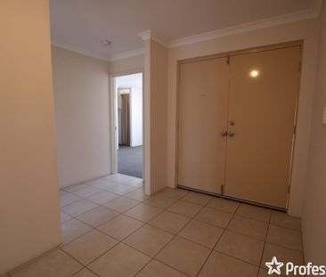 PHOTOS DON'T DO ME JUSTICE! A MUST SEE! - Photo 6