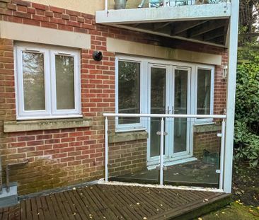 2 bedroom ground floor flat to rent - Photo 4