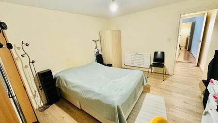 1 bedroom flat to rent - Photo 5