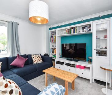 3 bedroom detached house to rent - Photo 1