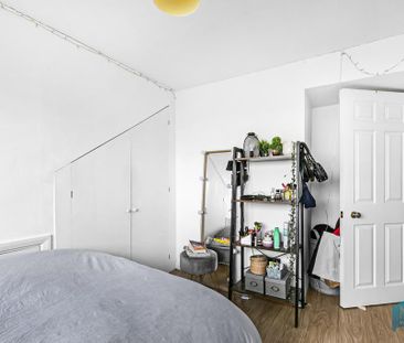 3 bedroom apartment to rent - Photo 6