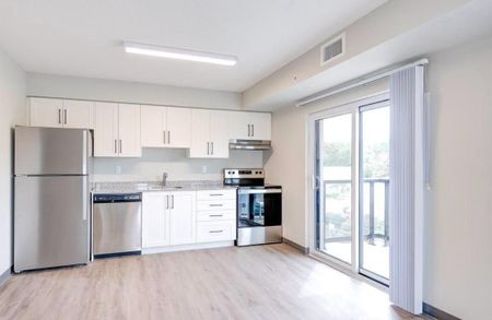 For Lease - 595 Strasburg Road Unit# 511, Kitchener, Ontario - Photo 5