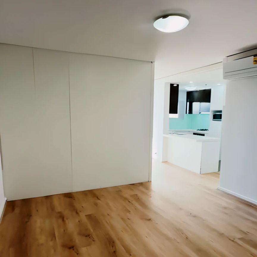 3 bed 2 bath - Photo 1