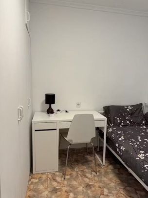 Carrer de Guillem dAnglesola, Valencia, Valencian Community 46022 - Photo 1