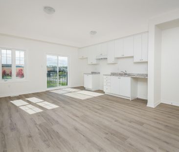 For Lease - 19 Ravenscraig Place, Innisfil, Ontario - Photo 6