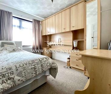 Winchmore Hill Road, London, N21 - Photo 2