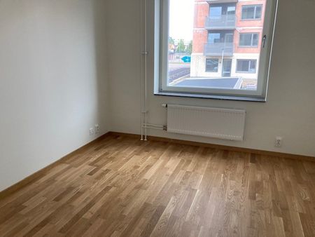 Trapetsgatan 16 - Foto 3