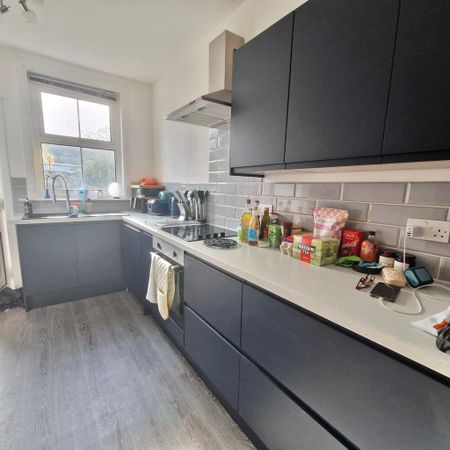 3 bedroom terraced house to rent - Photo 5