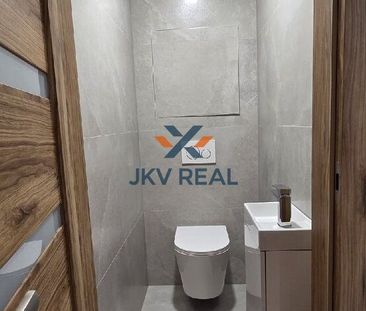 Luxusný 2-izbový byt s výhľadom na Kalváriu s vlastným parkovacím m... – Fotografia 3