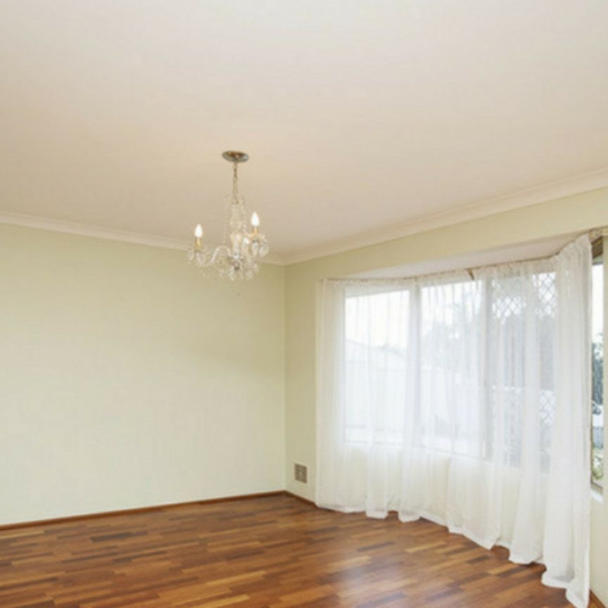 Family Home - EASY TO MAINTAIN - Photo 1