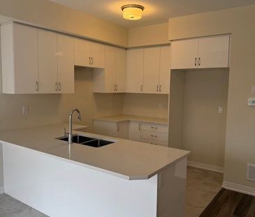 For Lease - 660 Colborne Street Unit# 13, Brantford, Ontario - Photo 3