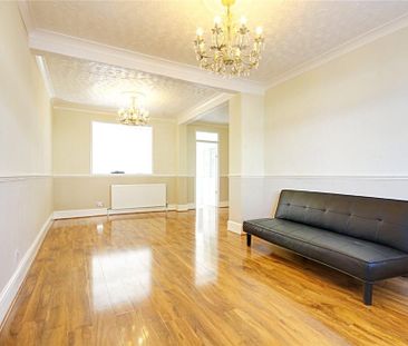 3 bedroom terraced house to rent - Photo 3