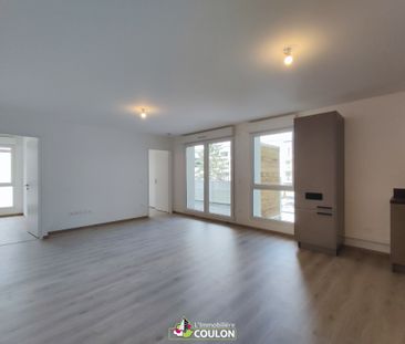 Location Appartement 3 pièces 61m² - Photo 2