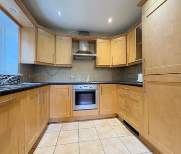 2 bedroom apartment to rent - Photo 2
