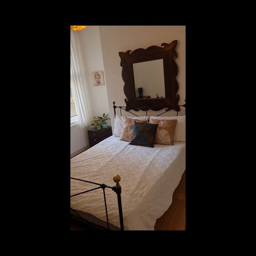 Room in a Shared Flat, Muirkirk Road, SE6 - Photo 1