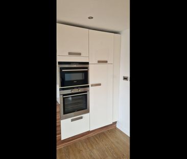 2 Bed Penthouse, I Quarter, S3 - Photo 5