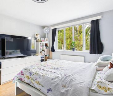 4 bedroom detached house to rent - Photo 6