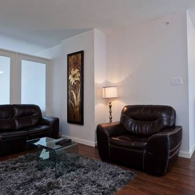 PET FRIENDLY-AVAILABLE November 1st-FURNISHED 2 BEDROOM @ 788 Hamilton - Photo 1