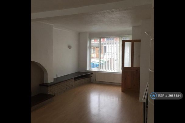 2 bedroom semi-detached house to rent - Photo 1