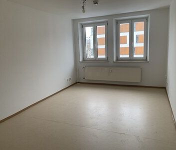 Gute Anbindung an den ÖPNV! - Photo 1