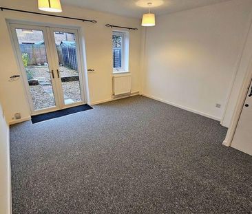 2 Bedroom Terrace House For Rent - Photo 2