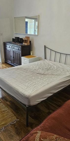 1 bedroom in a flat share to rent - Photo 1