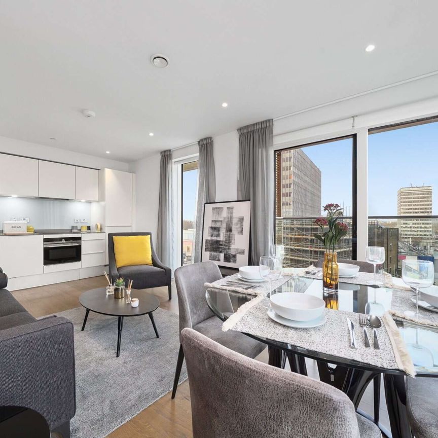 Raglan House, SE1 6TJ, London - Photo 1