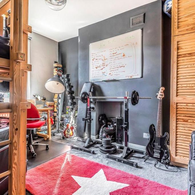 4 bedroom house to rent - Photo 1